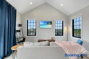 Image of Rooftop Retreat