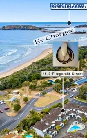 Image of The Beach House # 15 Paradise Waters