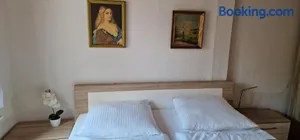 Image of Sahi 3
