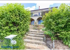 Image of Spacious Apartment with the view of Mt. Wellington