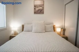 Image of Sandy feet retreat