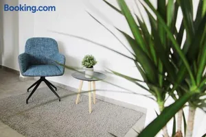 Image of New & Modern Apartment with Beautiful Lake View!