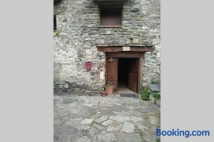 Image of Lugares Comunes. Poyales.