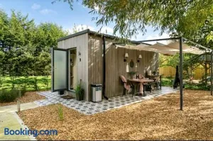 Image of Travellers Tales - A Pod in the Cotswolds