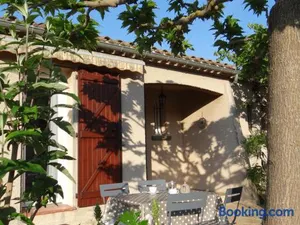 Image of 37 au soleil