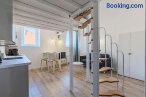 Image of 1 bedroom duplex apartment, with parking