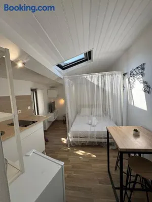 Image of La Petite Loge