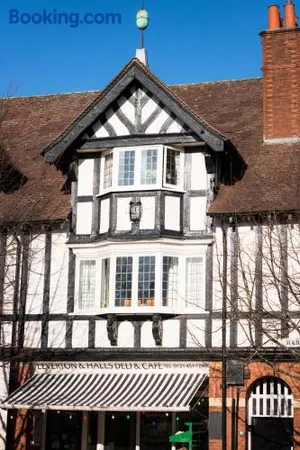 Image of Bournville House & Cafe