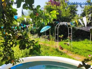 Image of Modernes Zimmer am Park mit Garten, Hühner & Enten