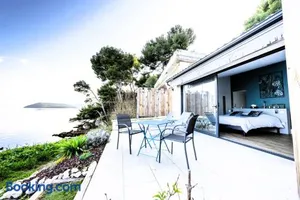 Image of la Suite Calanque Cosy & Jacuzzi
