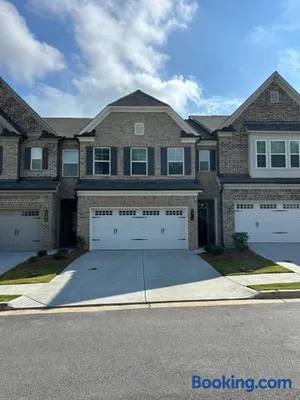 Image of New Townhouse-Strong Wi-FI