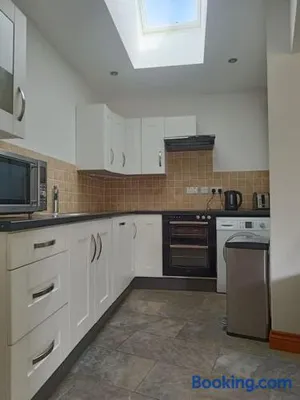Image of A nicely presented friendly comfortable ECO cottage
