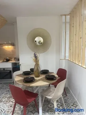 Image of MIRA - Sublime apartment close to train station