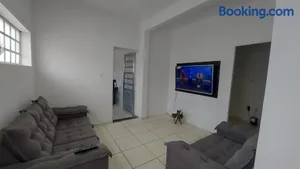 Image of Casa térrea no centro ideal para famílias e trabalho