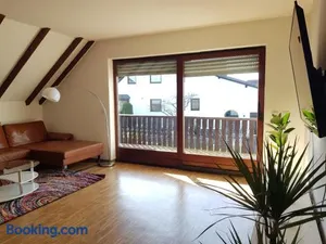 Image of Beautiful 3 rooms apartment 110 m2, kostenloser Parkplatz, großer Balkon