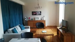 Image of Un Joli Pied a Terre