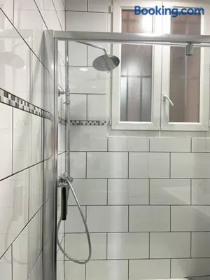 Image of Le triomphe logement central, 8 pax 3 chambres