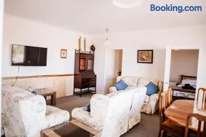 Image of True Blue Five - The Residence