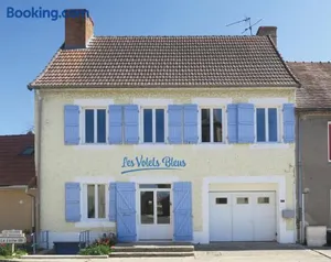 Image of Les Volets Bleus
