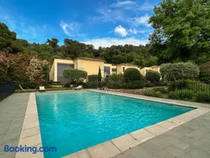 Image of La Bergerie - Modern villa with pool in private domain