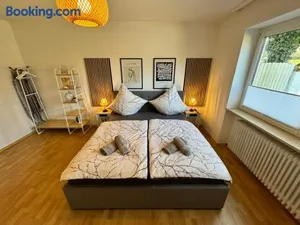 Image of Feel like Home 3