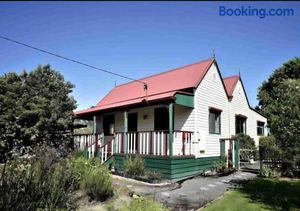 Image of Relaxing & beautiful Miner's cottage near Wilson’s Prom