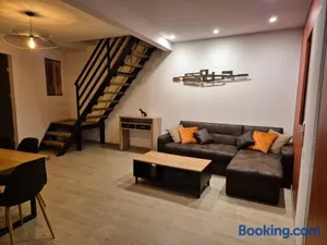 Image of Au Beau Regard