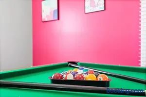 Image of Pet Friendly & Great Outdoor Space Close to Downtown