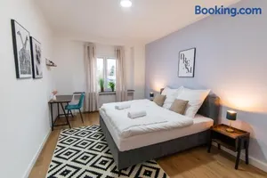 Image of Peter Apartments - Wohnung 90qm, 3 Schlafzimmer, Küche, Wohnzimmer, Balkon, Netflix