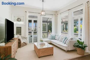 Image of Glenelg Residence