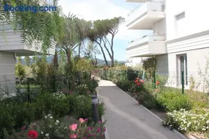 Image of L'Étoile du Lac