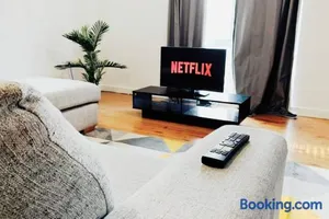 Image of 2 Bed Apartment with Free Parking