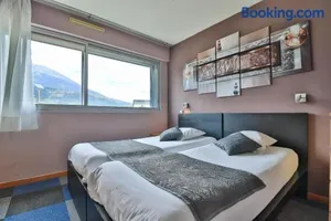Image of Hôtel Les Flots Bleus