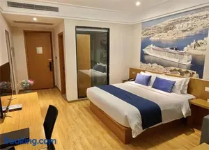 Image of Linjiang International Cruise Hotel Baoyang Road