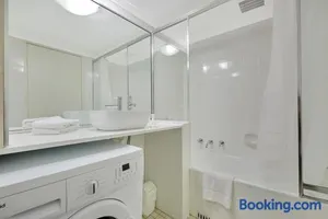 Image of City apartment at College St