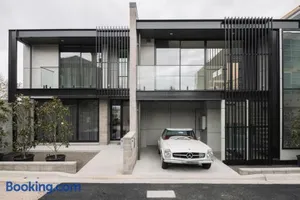 Image of Downtown House