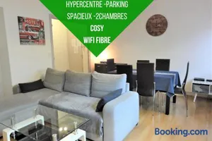 Image of Le Voltaire -2 chambres- 70m2- HYPERCENTRE-Parking-WIFI FIBRE- Nouvelle literie