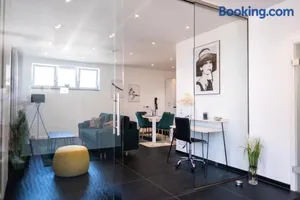 Image of Klassen Apartments! Erleben Sie Biberach in diesem Stilvollem Bungalow mit Charme und Komfort