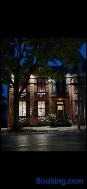 Image of Langdon Hill House Langdon Room