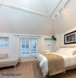 Image of New Designer Studio Apartment in Delft city Centre Central 38B