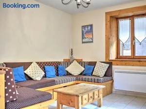 Image of **Luxueux 3 pièces au pied des télécabines, centre de Morzine, parking, WiFi** - FR-1-524-28