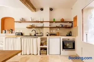 Image of La Majorquine Arles Arènes