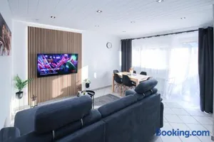 Image of ALFA Stuttgart 3Zi-Maisonette 6 Personen Zuffenhausen nahe Porsche & Bosch l WIFI & SmartTV I 3BR 4 Beds I Kitchen I Bathroom & WC