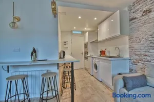 Image of * Le Duplex *