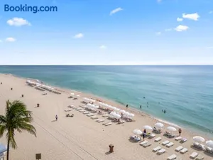 Image of Lujoso apartamento en playa de Sunny Isles Beach