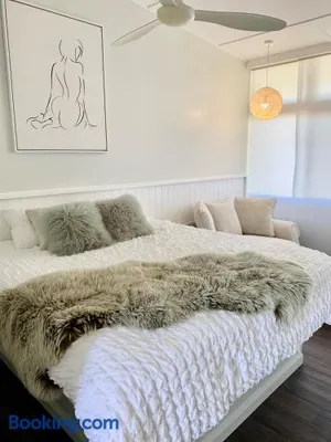 Image of Banana Hotel Motel