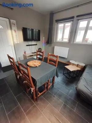 Image of Agréable appartement "LE COLIBRI"