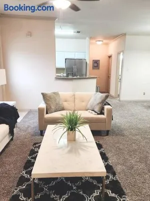Image of Townhouse near AT&T stadium, Six Flags & Epic Waterpark
