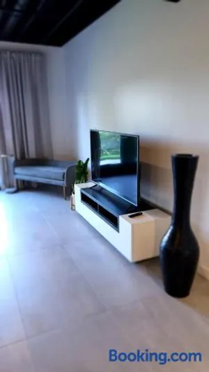 Image of Tranquil Secluded Retreat