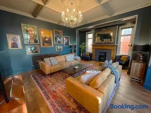 Image of Selworthy - Luxury 3 Bedroom Apartment